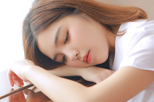 男人,深恋着他的妻子