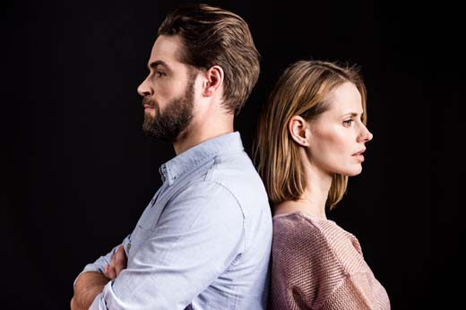 老婆提出离婚说明什么