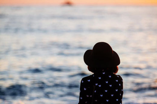 遭遇丈夫背叛，妻子不吵不闹