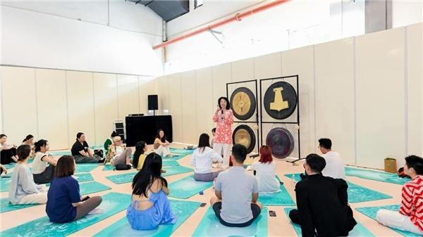 三天时间超过45个不同品类的疗愈工作坊供观众体验