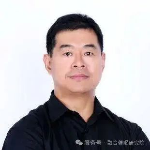 张 爱 民 