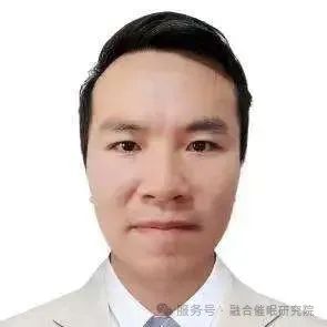 江 凯       