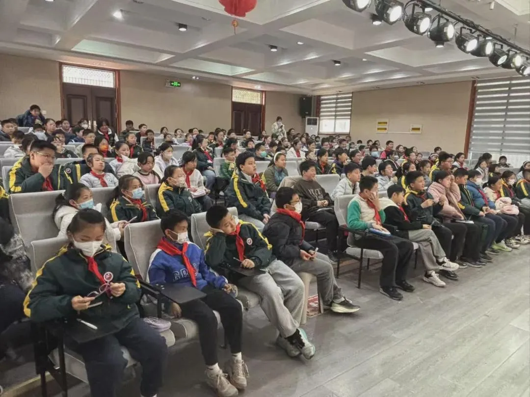 脑力运动大比拼——孩子们挑战自我