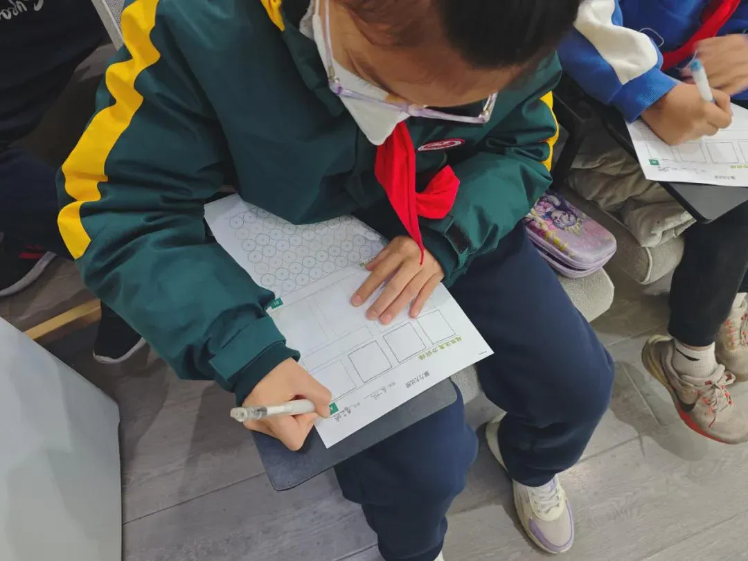 脑力运动大比拼——孩子们挑战自我