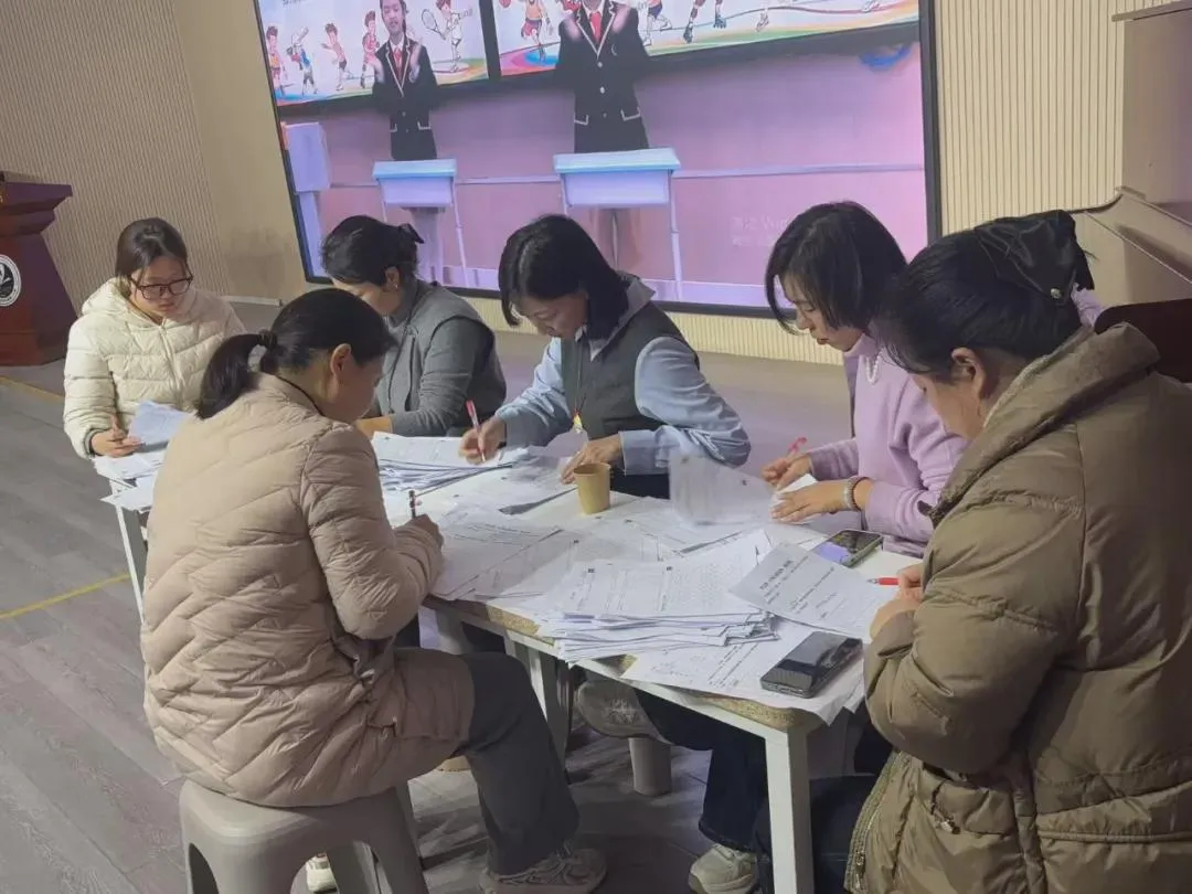 脑力运动大比拼——孩子们挑战自我