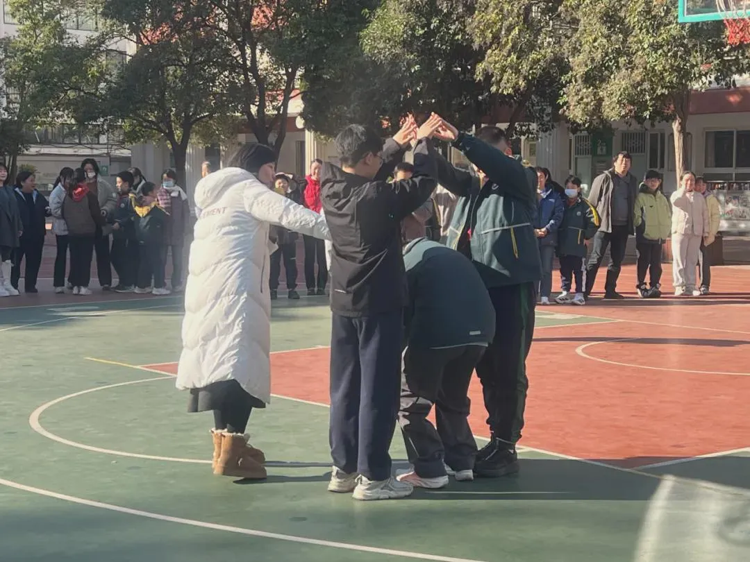 用心沟通，让爱流动——亲子沙龙温情时刻